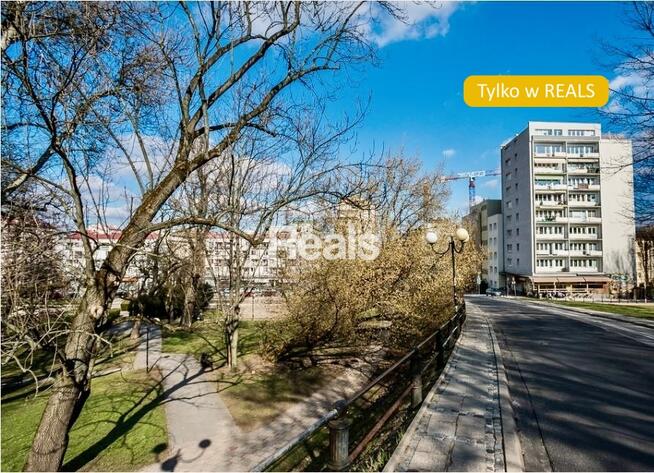 Powiśle - inwestycyjnie, do zamieszkania - okazja!