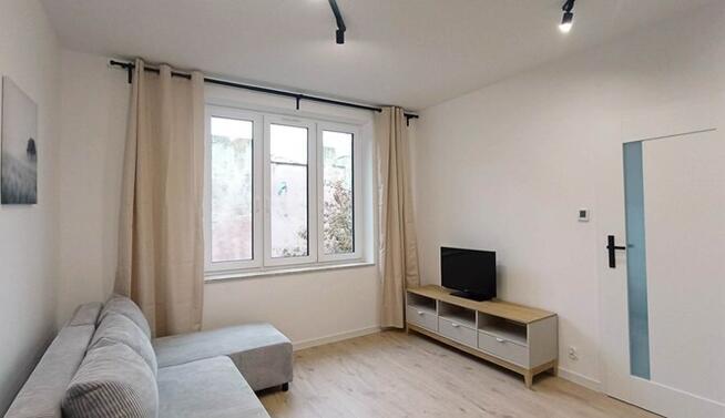 2 pokoje  w ścisłym centrum - Okopowa 10