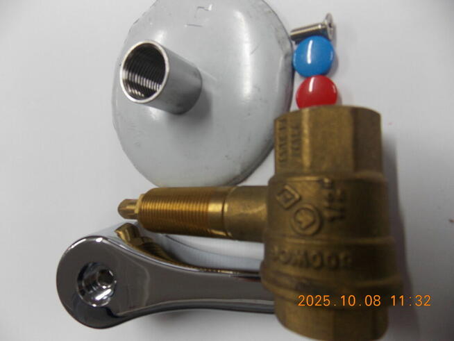 ZAWÓR KULOWY PODTYNKOWY GW/GW MOSIĘŻNY Z DŹWIGNIĄ