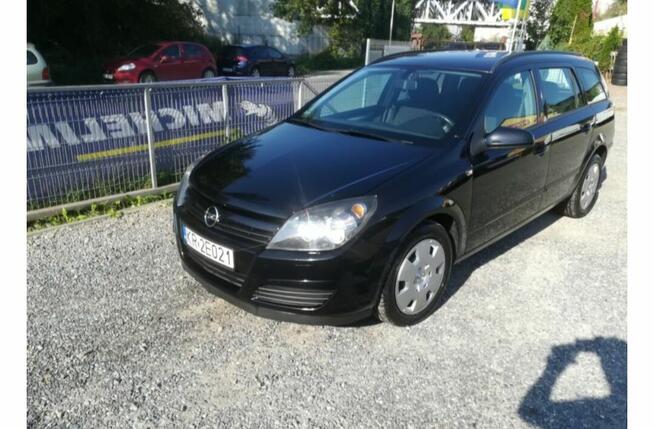 Pranie tapicerki sprzątanie samochodów