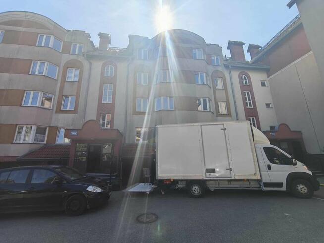 RÓŻAN KOMPLEKSOWE PRZEPROWADZKI I TRANSPORT