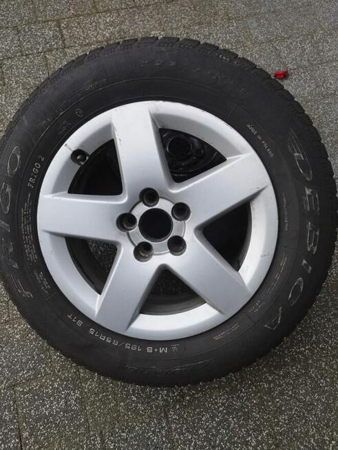 Sprzedam komplet kół zimowych do Audi A3 (felgi + opony)
