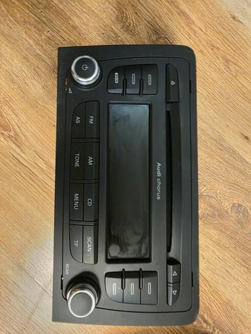 Sprzedam oryginalne radio do Audi A3