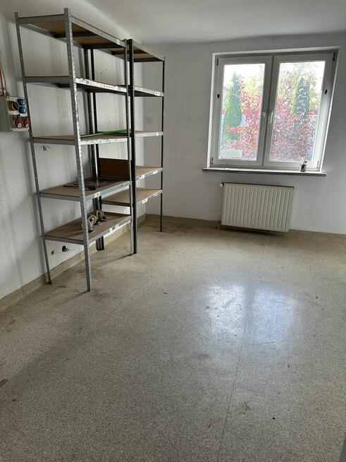 HALA 320M2 PLUS 700M2 BIURA I INNE W STREFIE MOCHÓW
