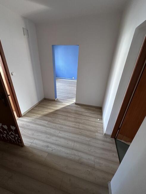 Budynek użytkowy, ul. Strefowa 5 w TSSE w Machowie