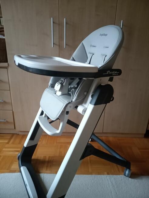 Krzesełko do karmienia dziecka