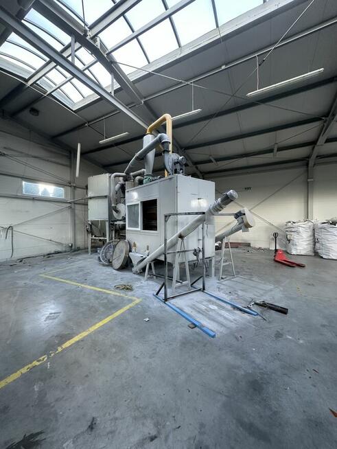 Hala 320m2 plus biuro 54m2