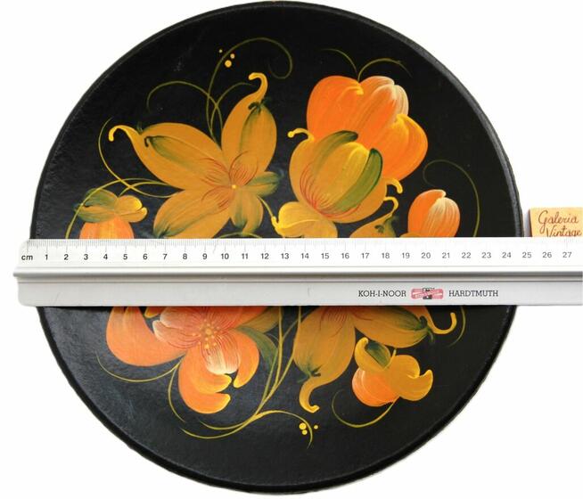 Drewniany, malowany talerz do powieszenia chochłoma Rosja