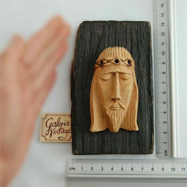 Jezus Chrystus w koronie cierniowej płaskorzeźba, drewno 70