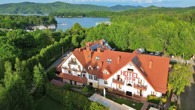 ️ Kelner / Kelnerka Hotel Zefir, Polańczyk