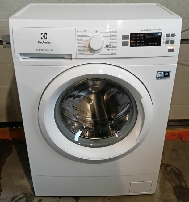 Pralka Electrolux Slim, sprawna transport gwarancja
