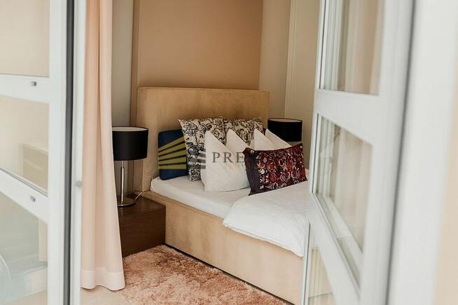 APARTAMENT W PLATINIUM TOWERS, WIEŻA A