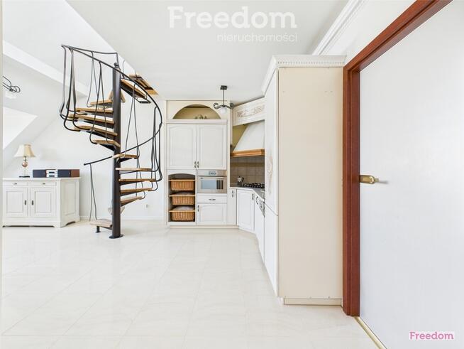 Słoneczne 3 pokojowe mieszkanie z tarasem