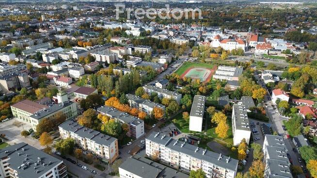 Mieszkanie 36 m2 2 pokoje 3 piętro ul. Batorego