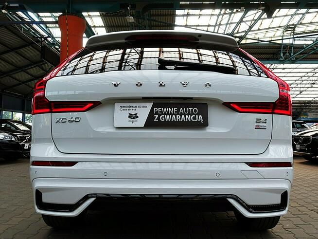 Volvo XC 60 R-DESING+Skóra+Harman/Kardon+NAVI 1WŁ KRAJ 3Lata GWARANCJA Bezwyp F23%