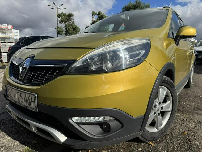 Renault Scenic Klimatronic 2-stref, Nawigacja, 2 kpl. kół, Hak holowniczy