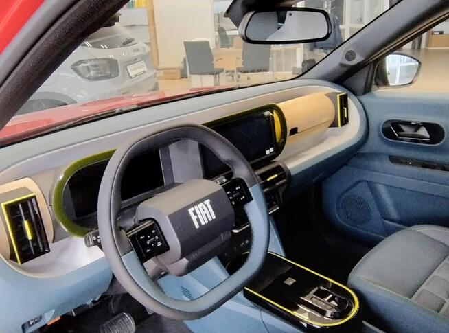 Fiat GRANDE PANDA 1.2DCT 110KM La Prima + pakiet zimowy