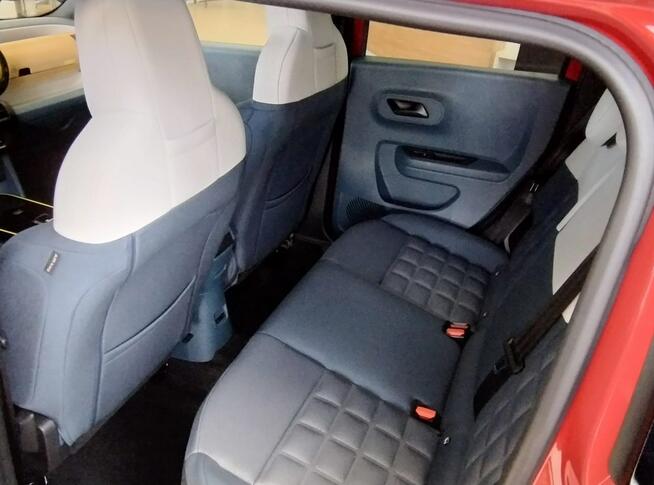 Fiat GRANDE PANDA 1.2DCT 110KM La Prima + pakiet zimowy