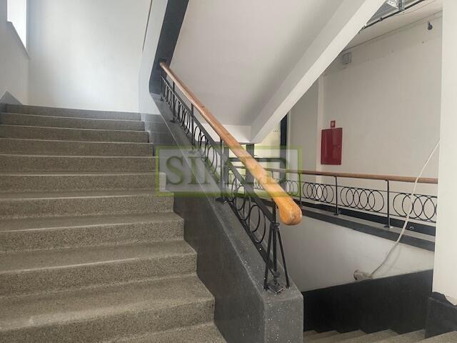 Pokój w biurowcu, recepcja , ochrona ,dostęp 24h