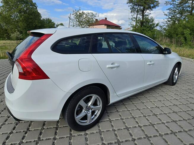 Volvo V60 POLAR+DYNAMIC GEARTRONIC ,Full ,Skóra,Kamera ,Blis,Szyber dach,VAT23%