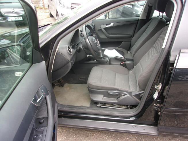 Audi A3 1.6Mpi AttractionKlimatronic x2 Podg.Fotele Alu-Felgi