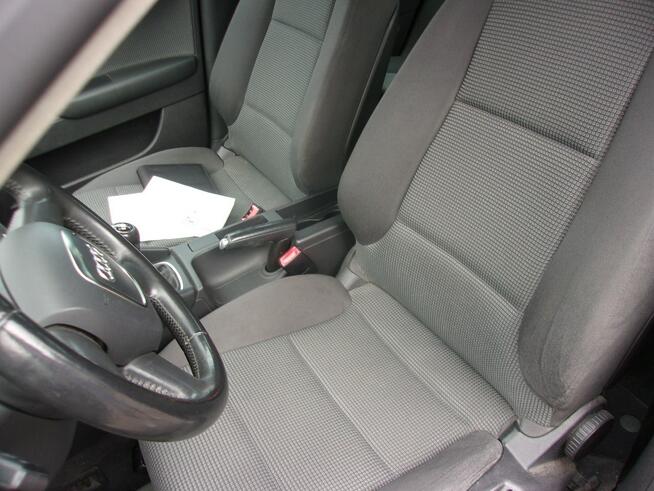 Audi A3 1.6Mpi AttractionKlimatronic x2 Podg.Fotele Alu-Felgi