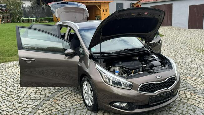 Kia Cee'd 1.6 Benz 135KM z Niemiec - Nawigacja, Pakiet ZIMA, 1 właściciel SERWIS