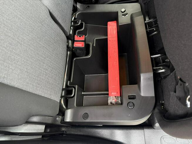 Fiat Doblo 3 osobowy Van Maxi 1.6 Multijet 105 KM kamera hak