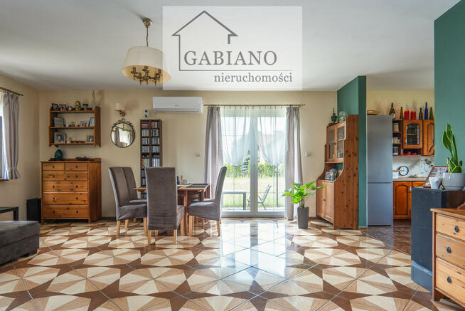 Dom Kąty gm. Góra Kalwaria,