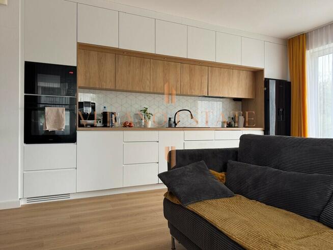 Parter - 2 pokoje, duży ogród, stan idealny!