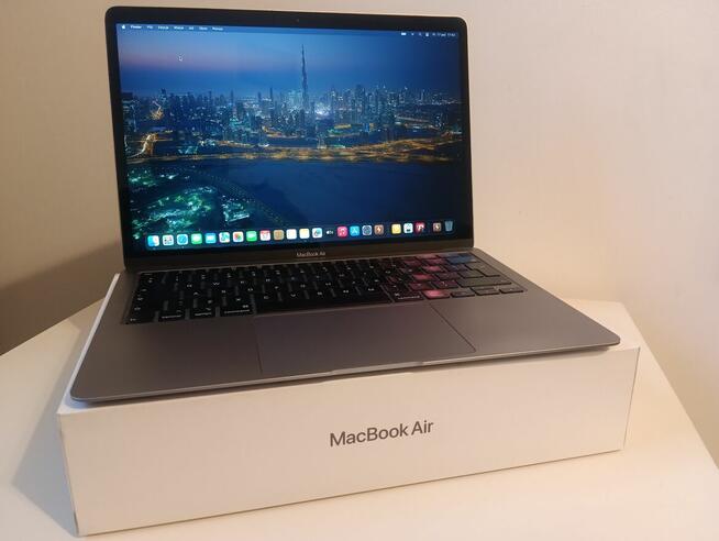 MacBook Air 13” Retina A2179 z 2020 roku/i5/256GB/klasa A/