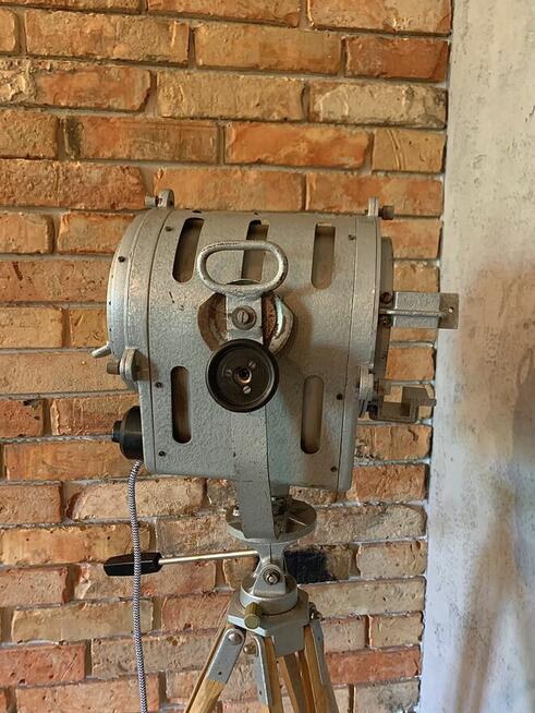Lampa podłogowa loft Vintage teatralno filmowa PRL