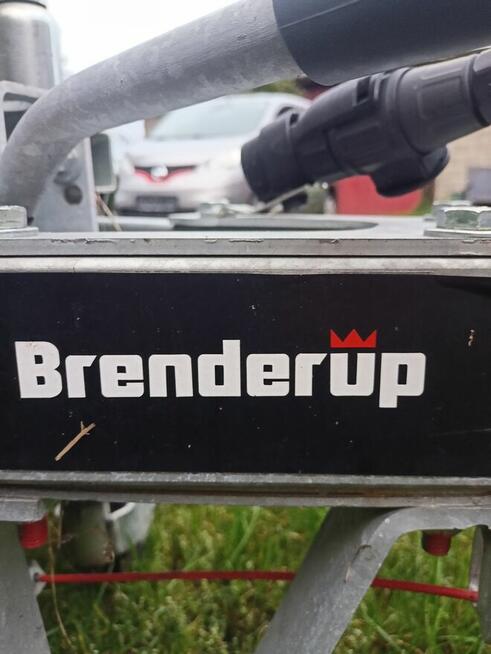 Brenderup proesjonaolna przyzepa podlodziowa mozliwa zamiana