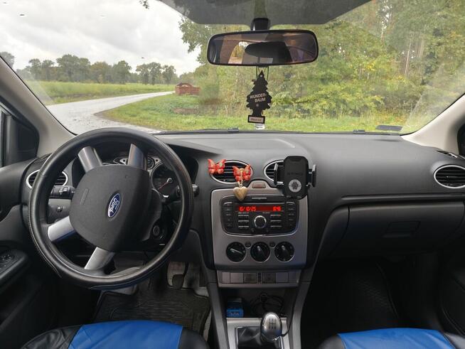 Sprzedam Ford Focus MK2 combi 1.6 Benzyna