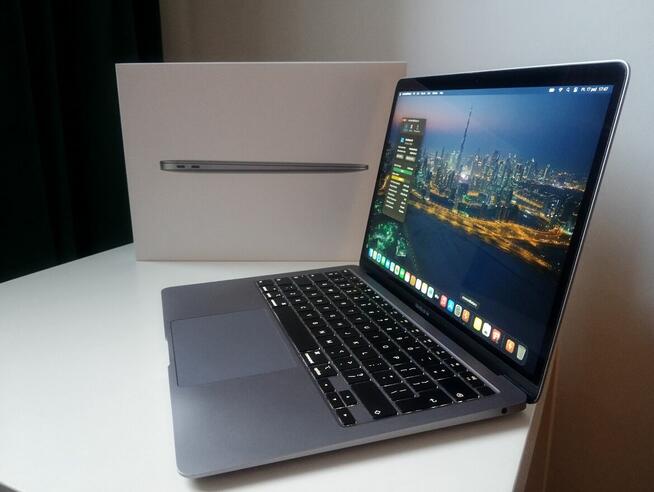 MacBook Air 13” Retina A2179 z 2020 roku/i5/256GB/klasa A/