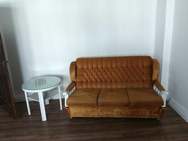 Kanapa rozkładana + dwa fotele, welur, piękny rudy