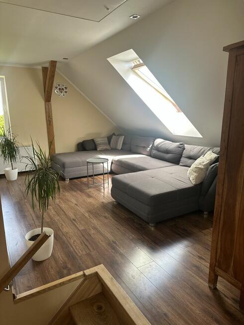 Sprzedam dom z bezpośrednim dojściem do jeziora