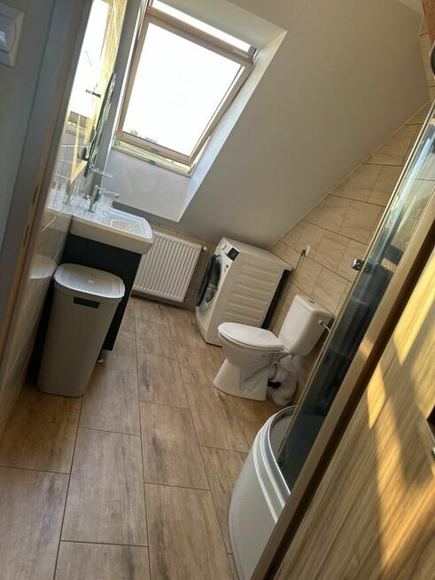 Sprzedam dom z bezpośrednim dojściem do jeziora