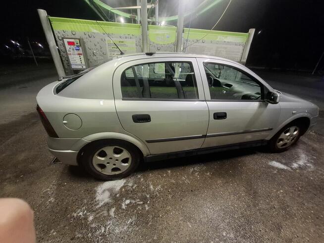 Sprszedam samochód osobowy