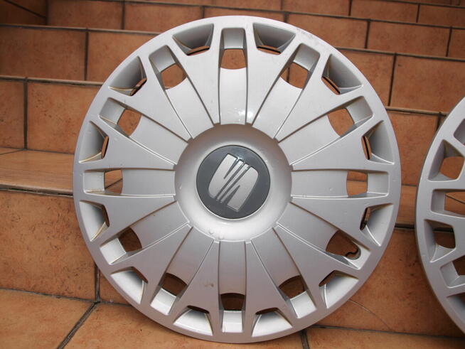 Seat kołpaki 15 oryginalne (komplet 4 sztuki)