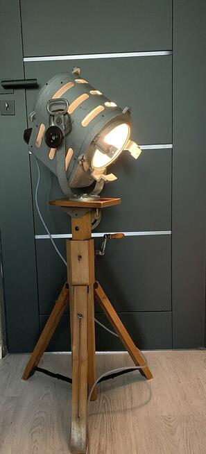 Lampa podłogowa loft teatr film PRL lata 50-60 zabytek