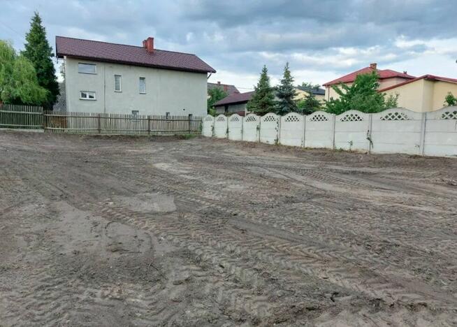 Działki budowlane na sprzedaż z warunkami zabudowy