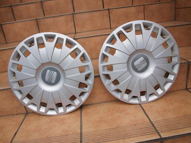 Seat kołpaki 15 oryginalne (komplet 4 sztuki)