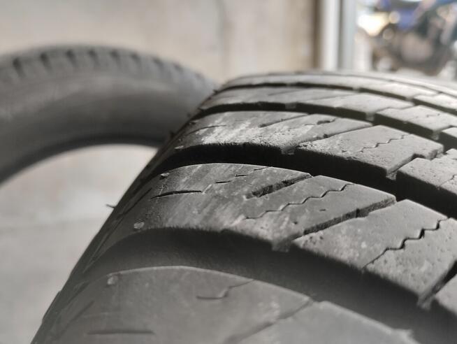 Opony zimowe Falken 215/60/R17