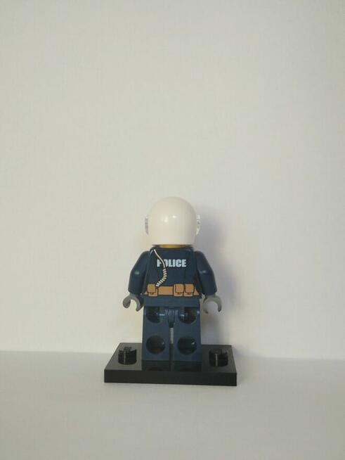 Lego City Policjantka i Motocykl nr3