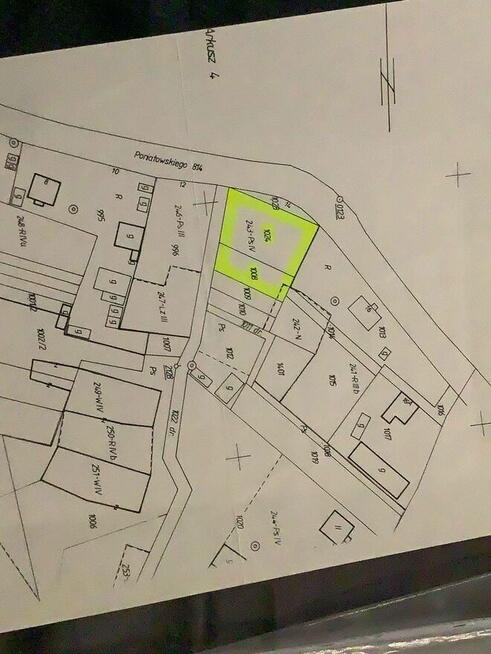 Działka budowlana w centrum Ostrowa Lubelskiego – 1054 m²