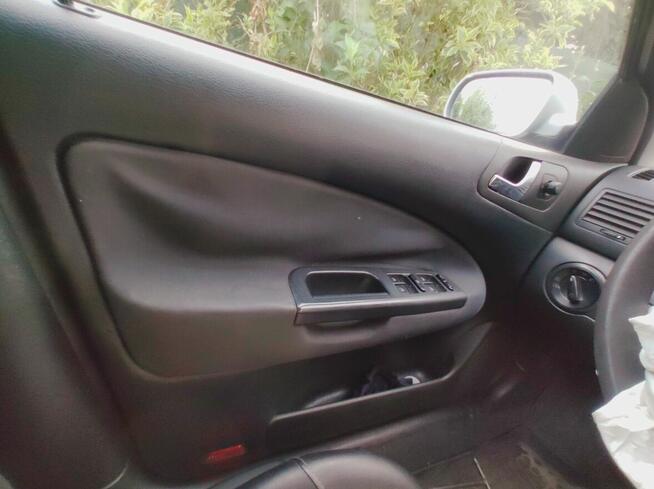 Sprzedam części do skody ovtawia 1.9 TDI elegant