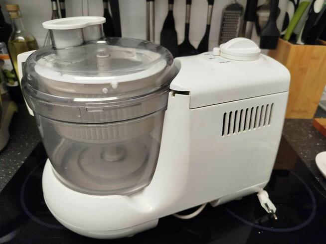 Robot kuchenny mpm Kasia 116 800W używany.