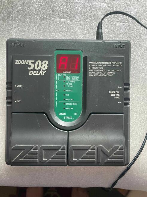 Zoom 508 Delay z oryginalnym zasilaczem