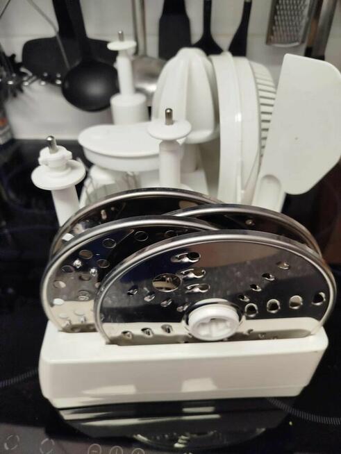 Robot kuchenny mpm Kasia 116 800W używany.